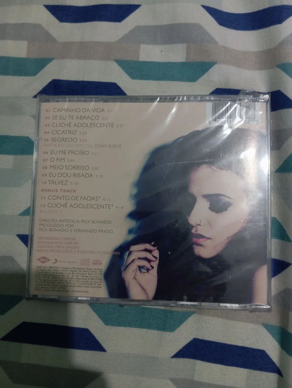 Cd Manu Gavassi - Clichê Adolescente - Foto 3