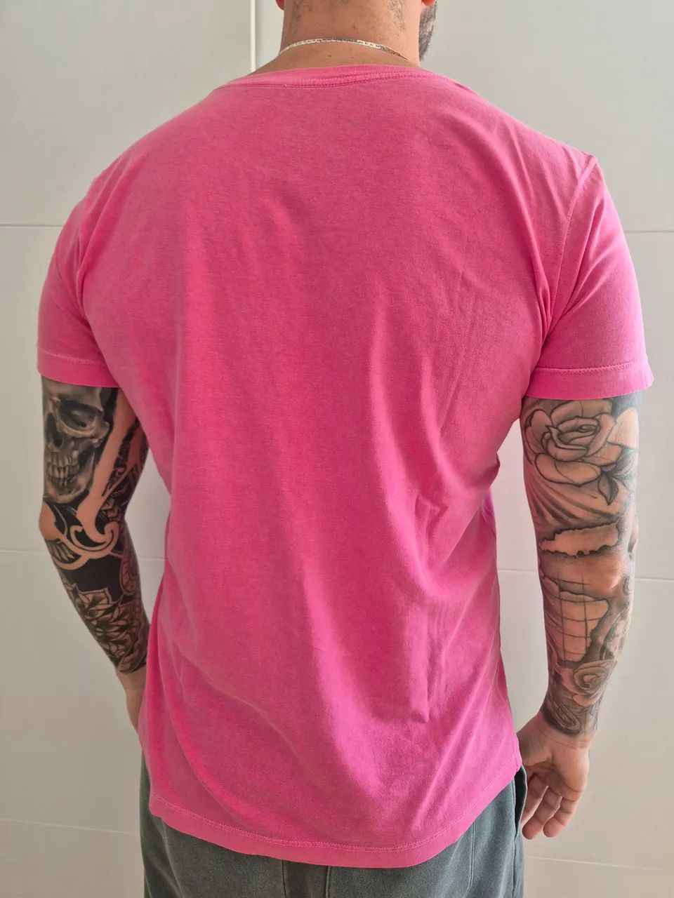 Camiseta Osklen semi nova - Foto 2
