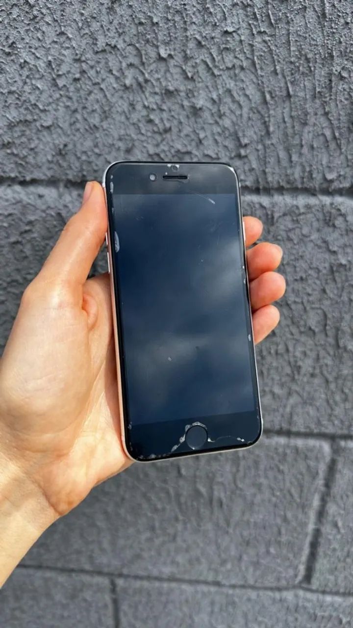 Celular IPhone SE 64gb 11 - Foto 4