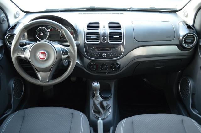 Fiat Grand Siena attractive 14 flex 4p manual * completo*63.000 km - Foto 3
