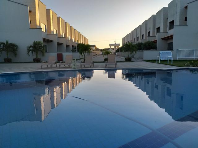 Linda casa em condomínio com ótima localização - Foto 9