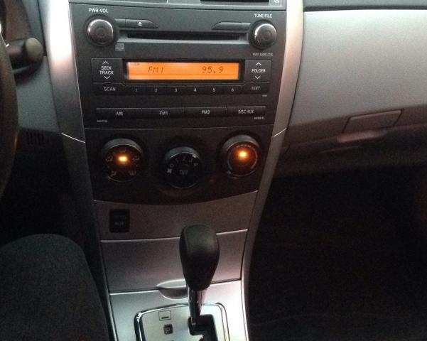TOYOTA COROLLA 2014/2014 1.8 GLI 16V FLEX 4P AUTOMÁTICO - Foto 9