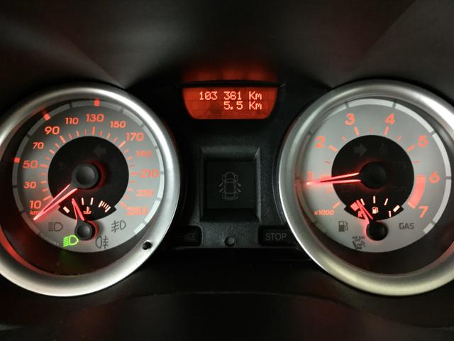 Megane Grand Tour Dynamique 1.6 16V (flex) 2011 - Foto 9