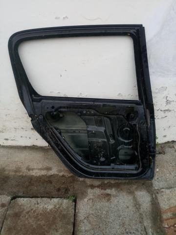 Porta traseira esquerda peugeot 307 - Foto 2