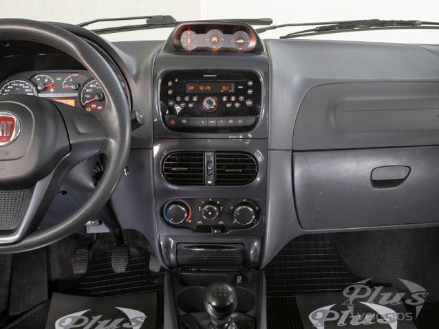 Fiat Palio Weekend ADVENTURE 4P - Foto 6