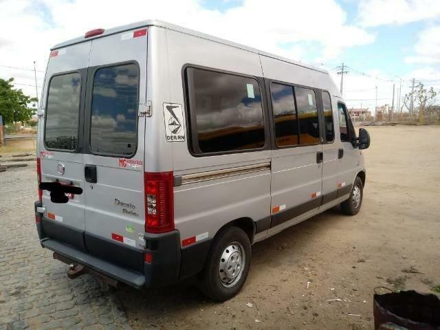 Van Fiat Ducato Minibus 2013 Teto Alto - Foto 2