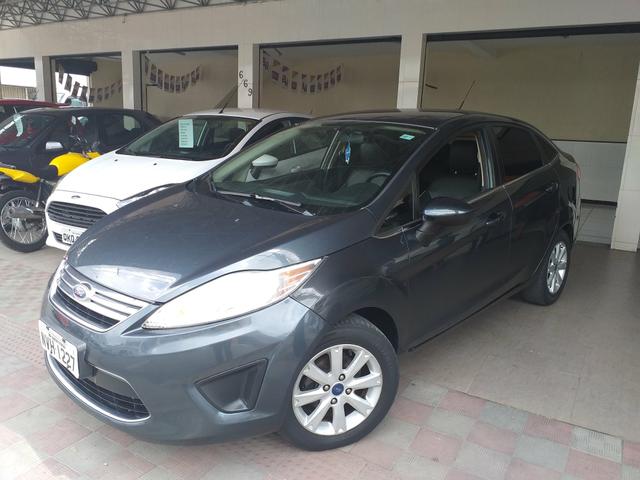New fiesta 1.6 sedan 2011/2011 com 7 airbargs