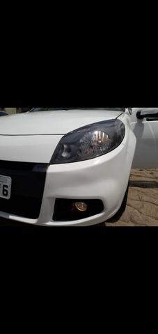 Renault Sandero - Foto 6
