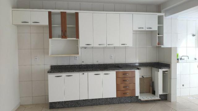 Apartamento de 1 Dormitorio com Vaga no Roçado