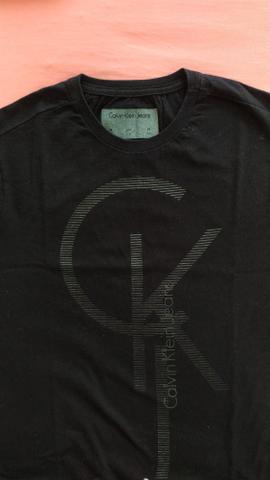 Camiseta preta - Calvin klein jean
