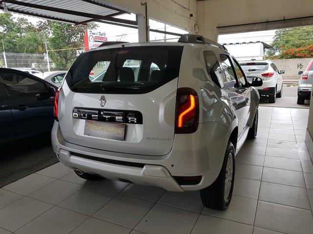 Duster dynamique 2.0 aut 2016 carro de único dono muito conservado - Foto 6