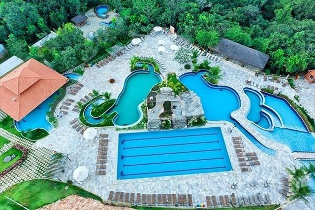 Apartamento suíte mobiliado em condomínio de luxo a venda em Caldas Novas GO - Foto 2