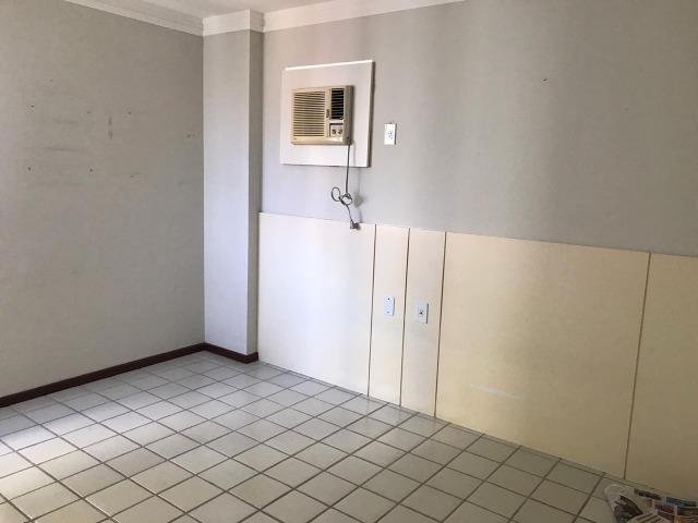 Alugo imóvel com quatro quartos - Foto 11