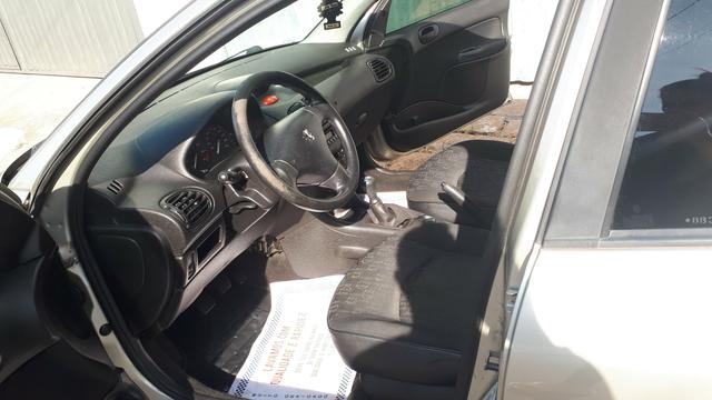 Peugeot 206 - Foto 3