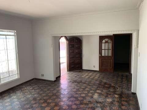 Aluga-se casa direto com o proprietário e com excelente localização!! - Foto 7