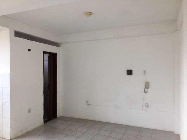 Apartamento 1/4 sala cozinha e banheiro - Foto 3