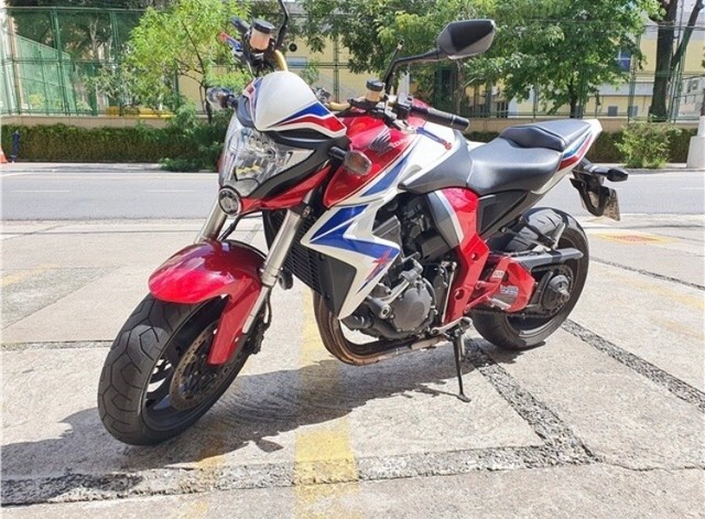 HONDA CB 1000R 2015
