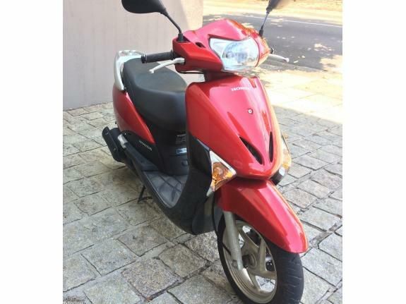 MOTO SCOOTER HONDA LEAD 110