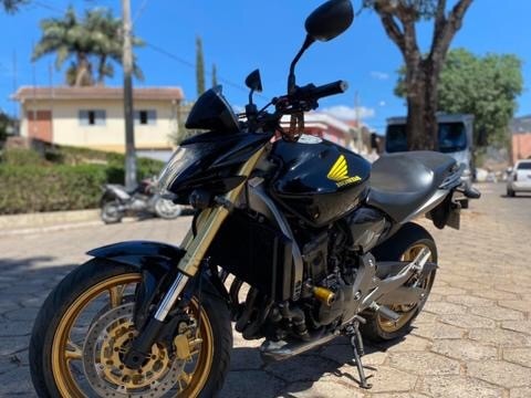 HONDA HORNET | ENTRADA 1.250,00