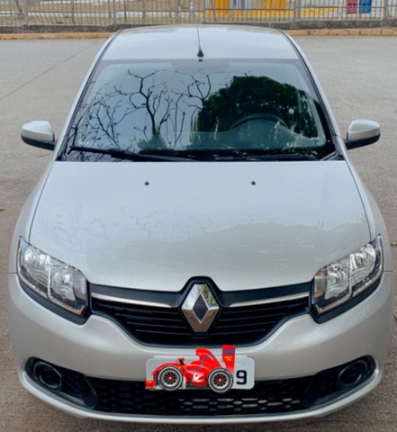 SANDERO 1.0 2018 COMPLETO