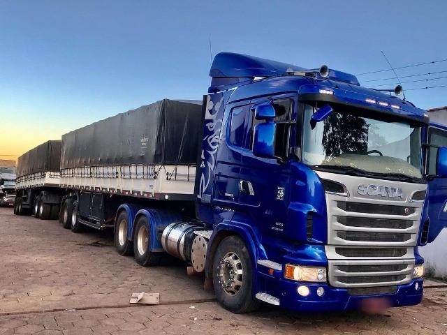 SCANIA R440 6X4 RODOTREM