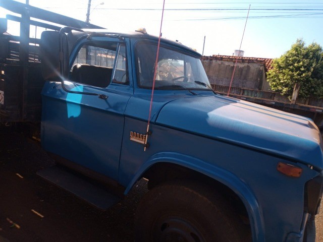 VENDO OU TROCO DODGE TOCO 1978