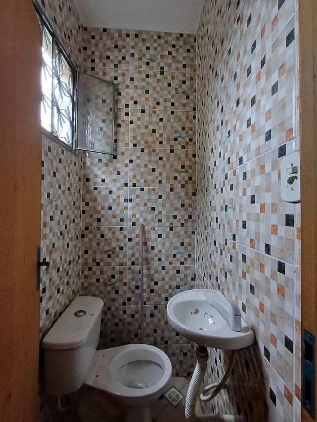 Alugo Sala Comercial Com Banheiro - Foto 4