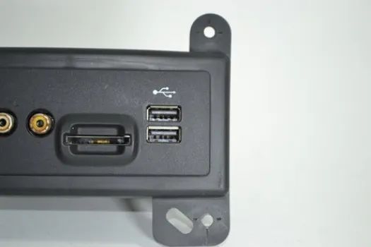 Conector Entrada Usb Sd Console Central Ford Edge 2014 Orig  - Foto 3