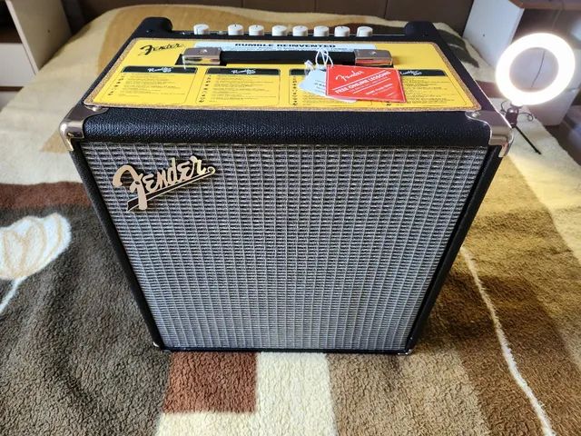 Combo Fender Amplificador de Contrabaixo Rumble 25 V3