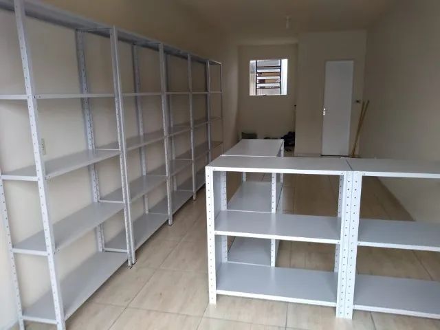 Estantes, Expositores, Gondolas | Racks - Material Novo.