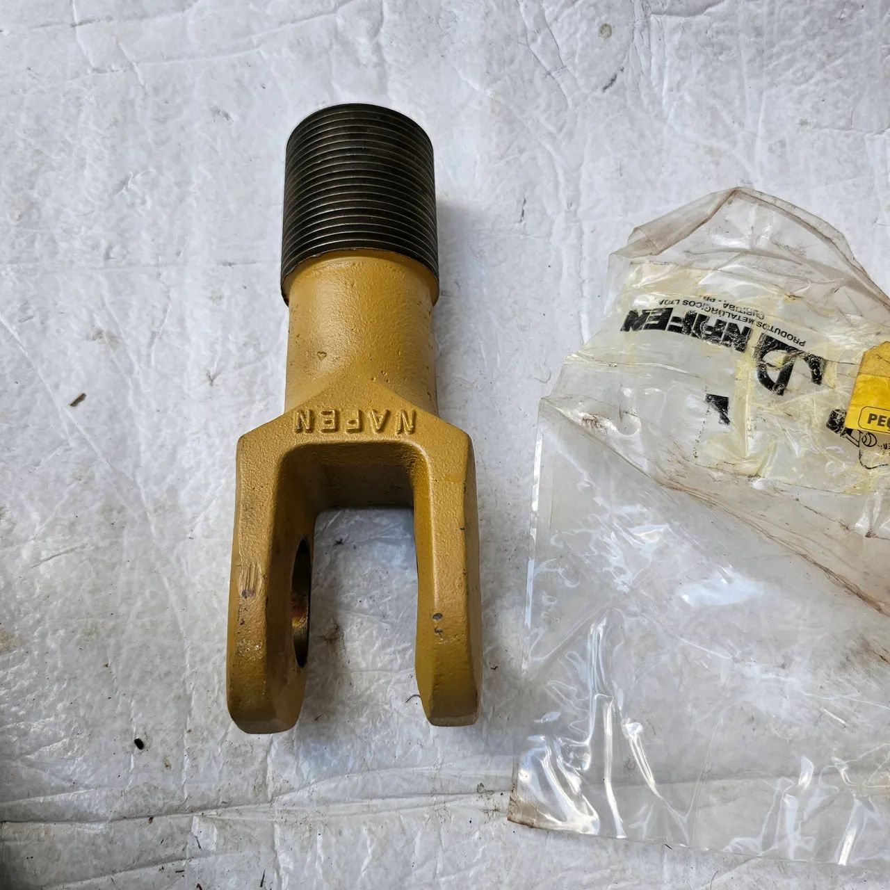 Trator esteira caterpillar D4 complemento cilindro da lâmina novo 8J6642 - Foto 2