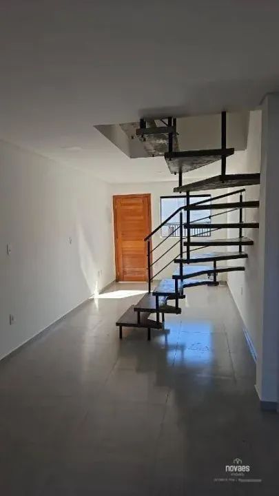 Geminado com 2 dormitórios à venda, 52 m² por R$ 229.000 - Nova Brasília - Joinville/SC - Foto 2
