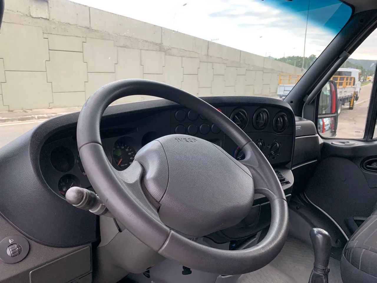 DAILY CHASSI 55C16 BAÚ  BRANCA 2008/2008 - Foto 8