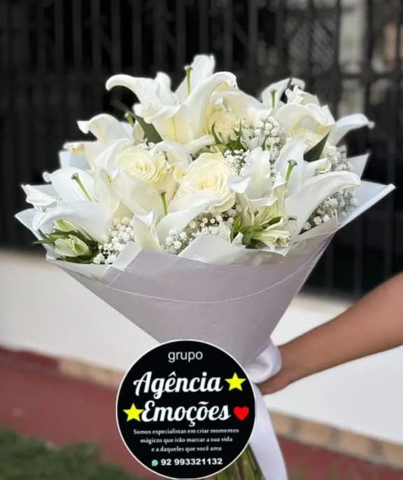 Buquê de Flores Brancas 