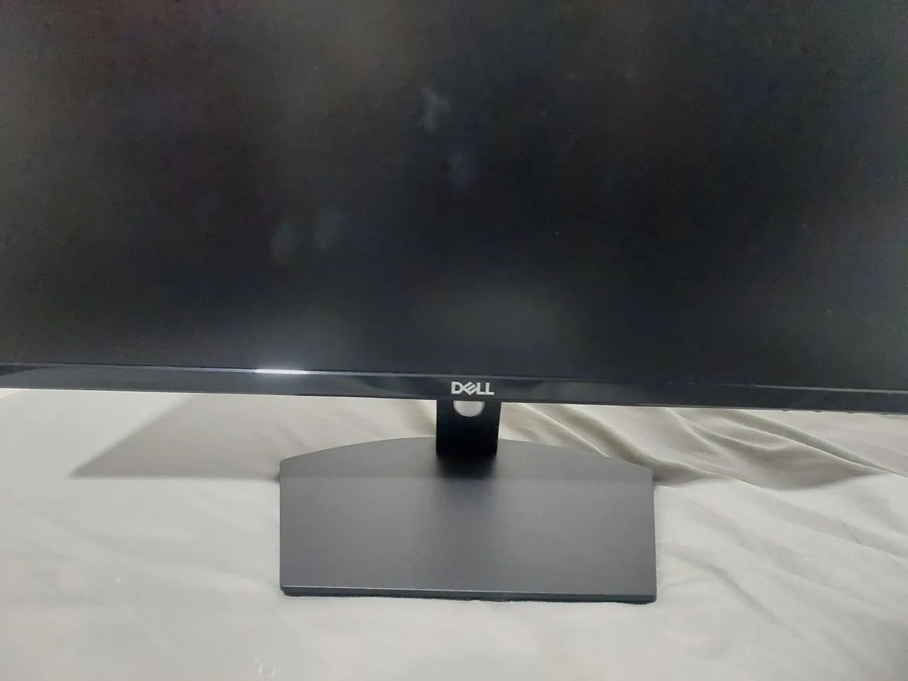 Dell newest Monitor SE2419HR