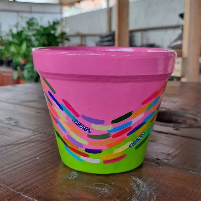 Vaso Cachepot de cerâmica pintado à mão