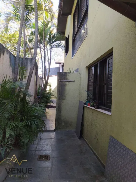 Sobrado com 3 dormitórios à venda, 280 m² por R$ 1.038.000,00 - Itaim Paulista - São Paulo