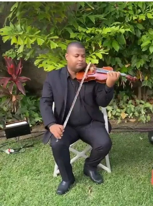 Quer ter um bom evento? Contrate um bom músico.