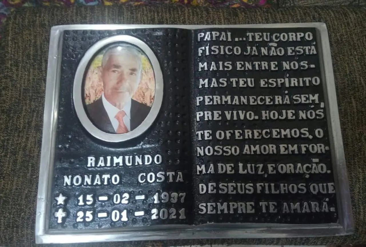 Placas de túmulos  - Foto 5