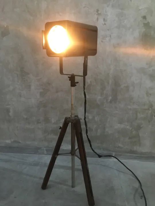Antiga original exclusiva luminária refletor Loft industrial - Foto 2