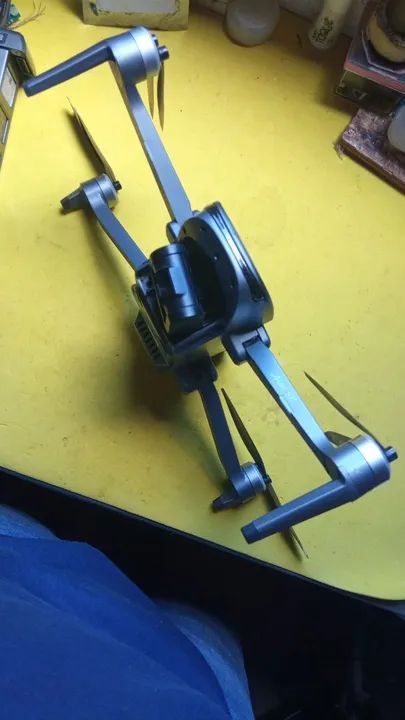 Drone C Fly Arno SE - Leia o anúncio 