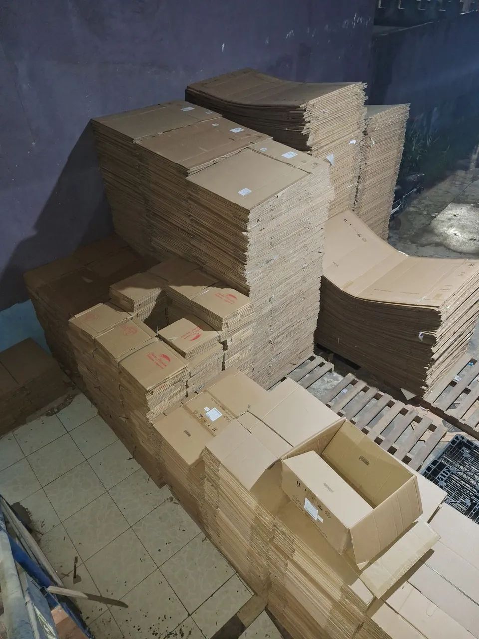 Embalagens  de papelão 64319602903554120