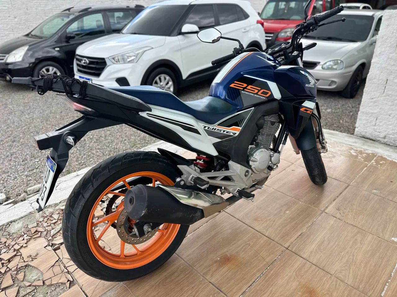 Honda CB 250 Twister 2020 - Azul - Impecável! - Foto 4