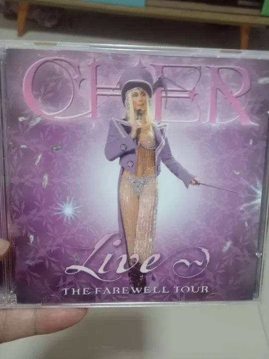 CD e DVD  Cher Live - The Farewell Tour