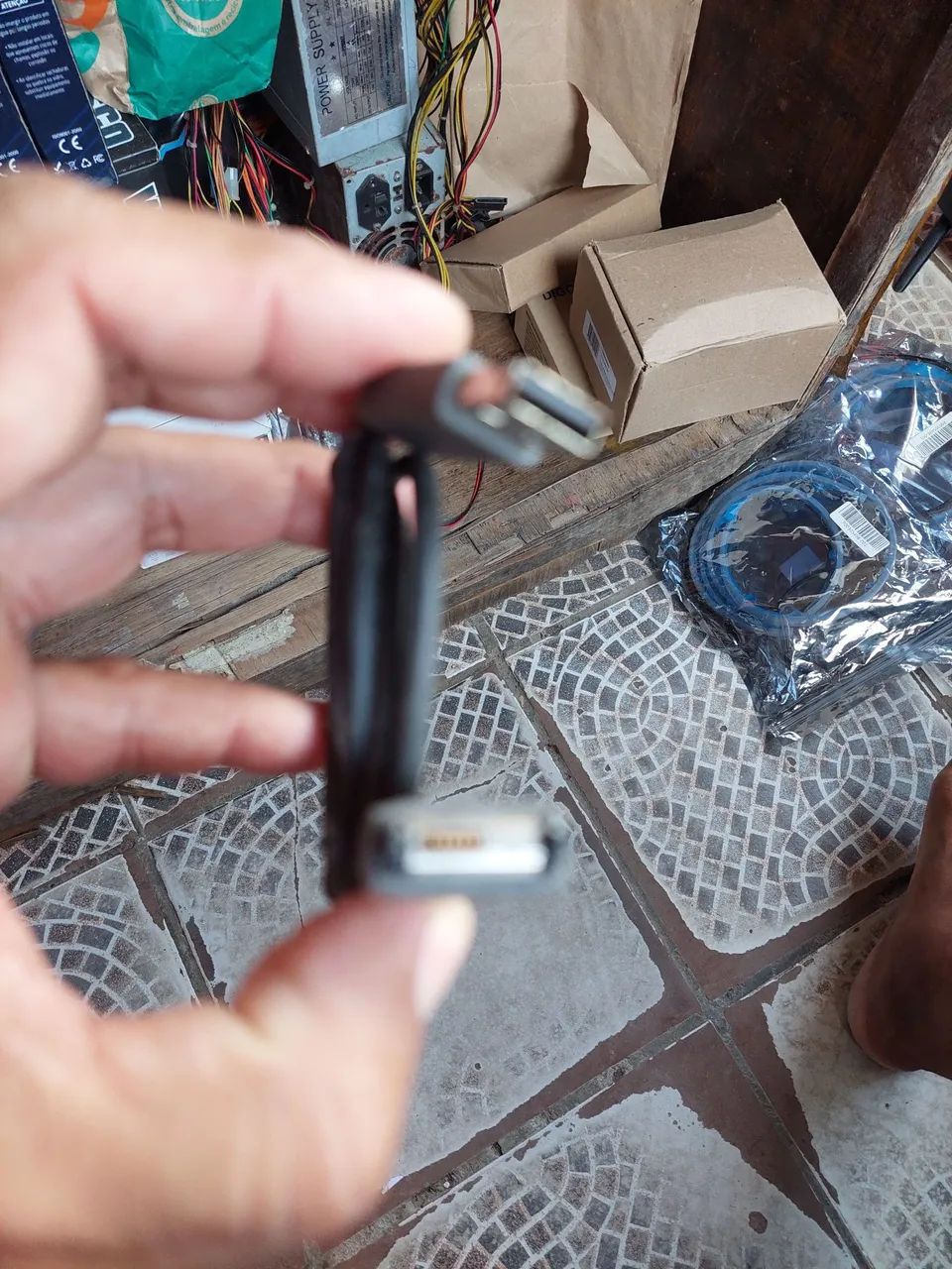 Cabos UsB Para Smartphones  e Celulares  - Foto 3