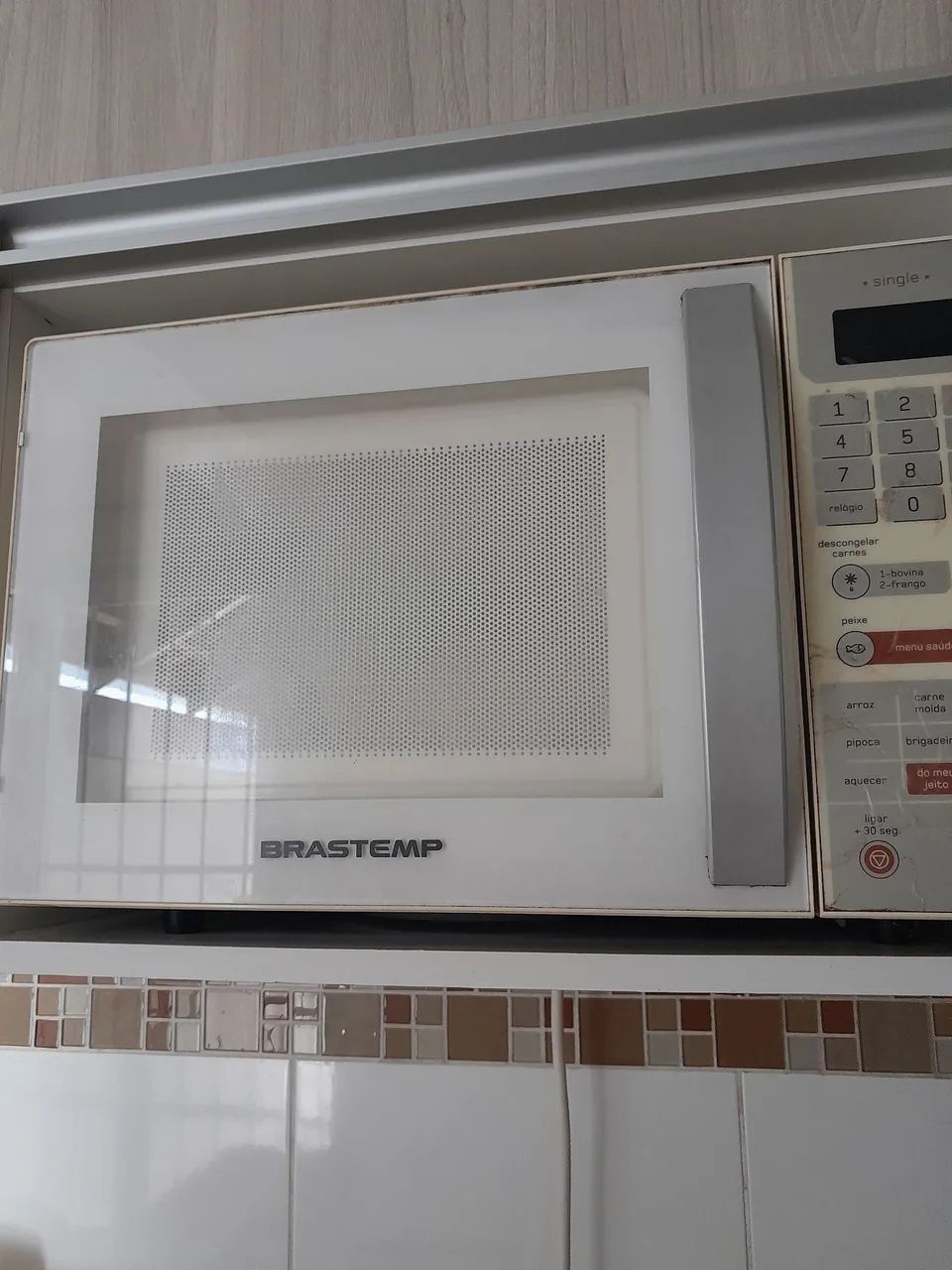 Micro-ondas brastemp 18 litros - Foto 4