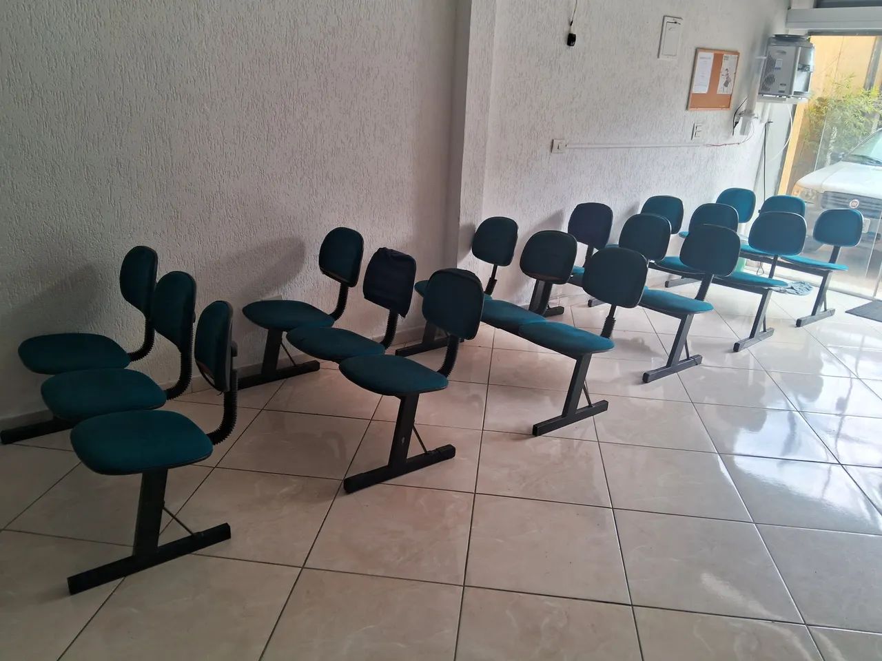 Cadeira para igreja 