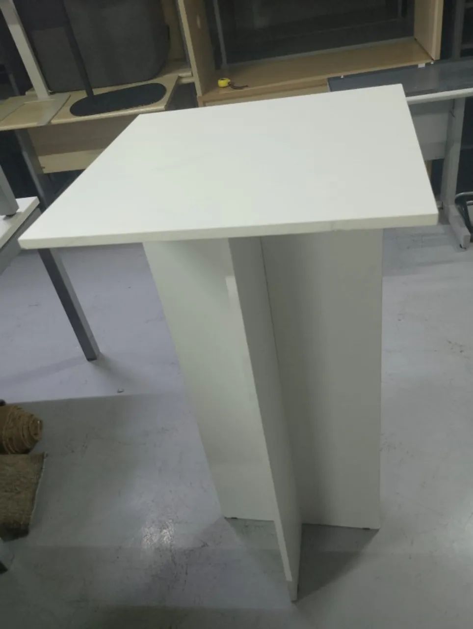 Mesa Bistrô quadrada branca  - Foto 3