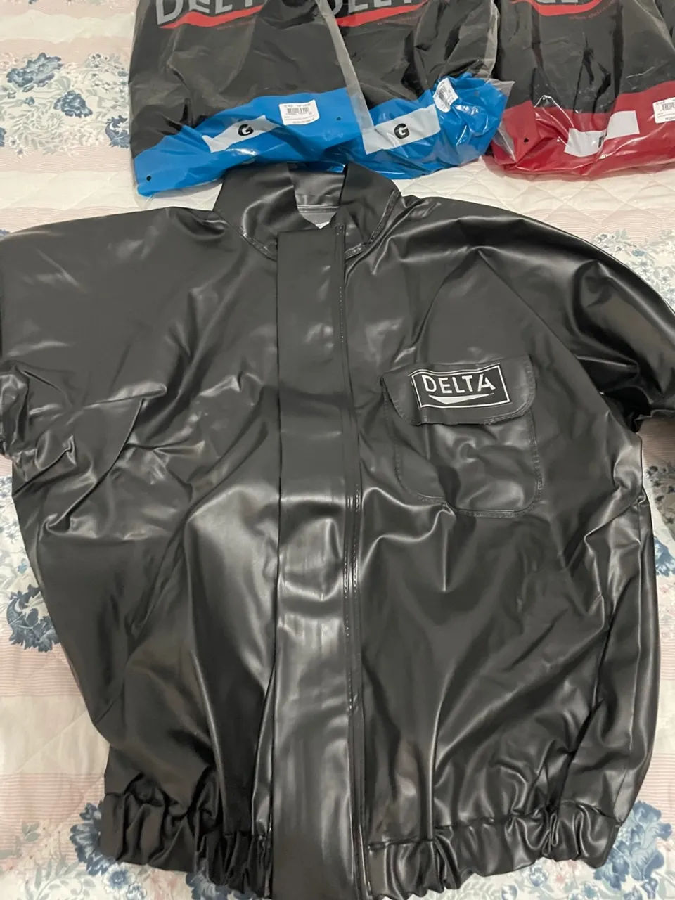 Capa de chuva Delta