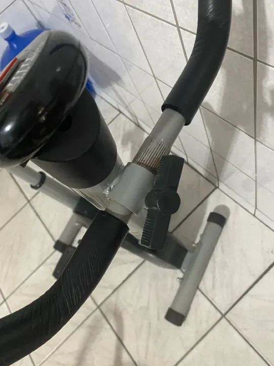 Bicicleta Ergométrica KIKOS Ótimo Estado - Foto 4